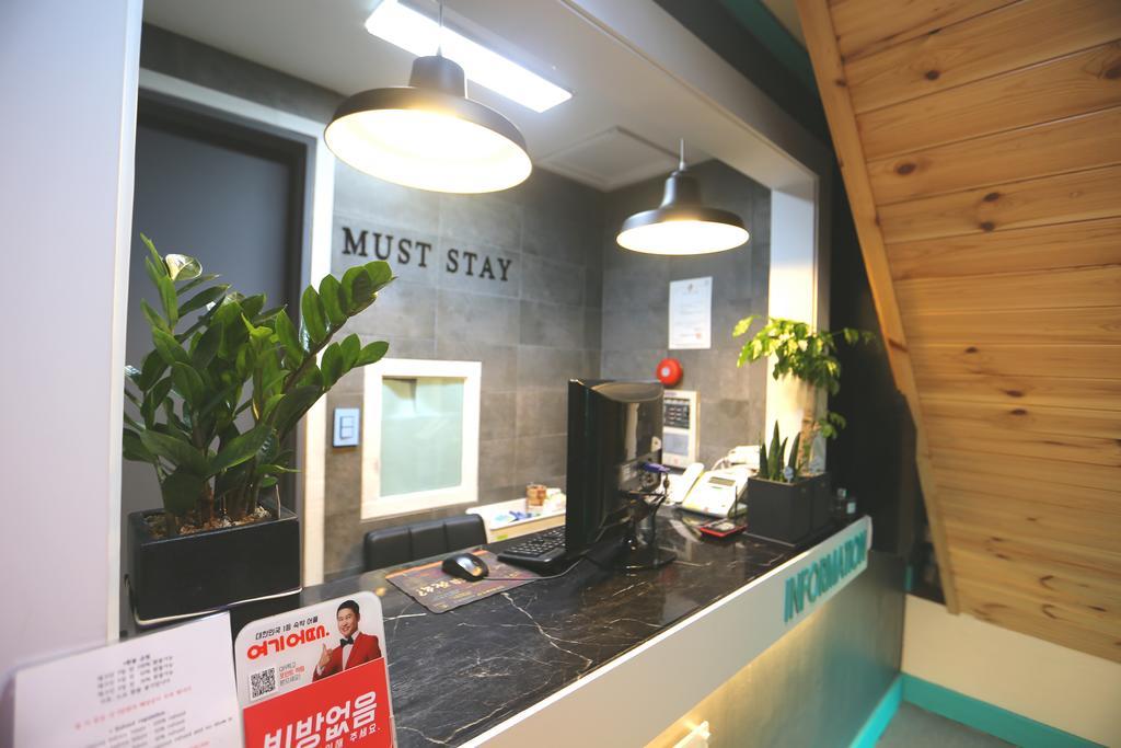 Must Stay Hotel Myeongdong Seoul Exteriör bild