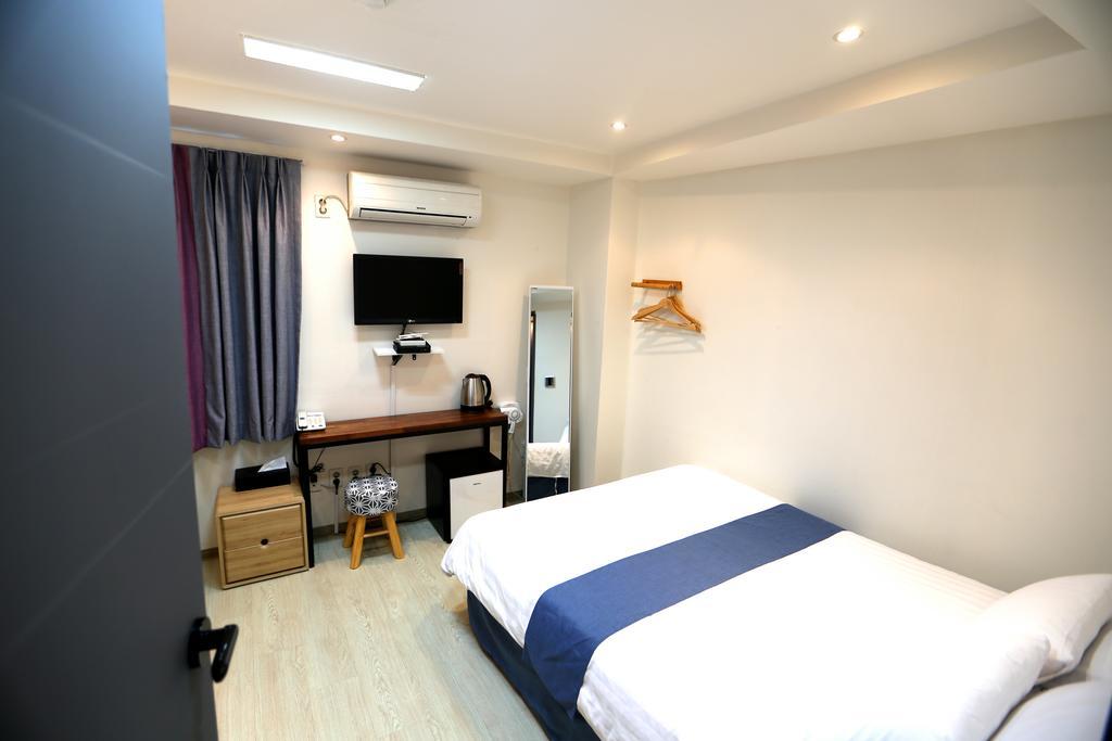 Must Stay Hotel Myeongdong Seoul Exteriör bild