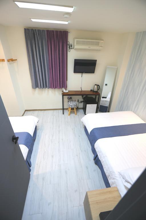 Must Stay Hotel Myeongdong Seoul Exteriör bild
