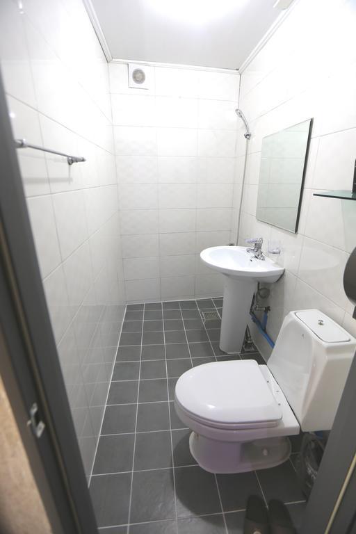 Must Stay Hotel Myeongdong Seoul Exteriör bild