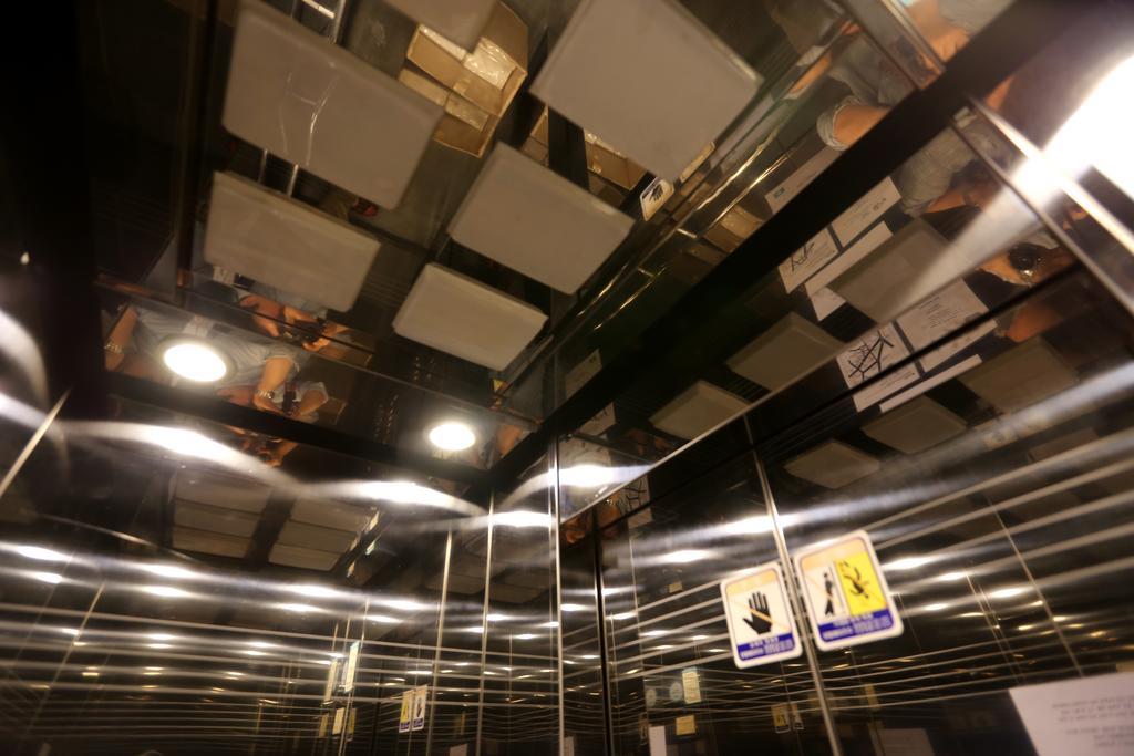 Must Stay Hotel Myeongdong Seoul Exteriör bild