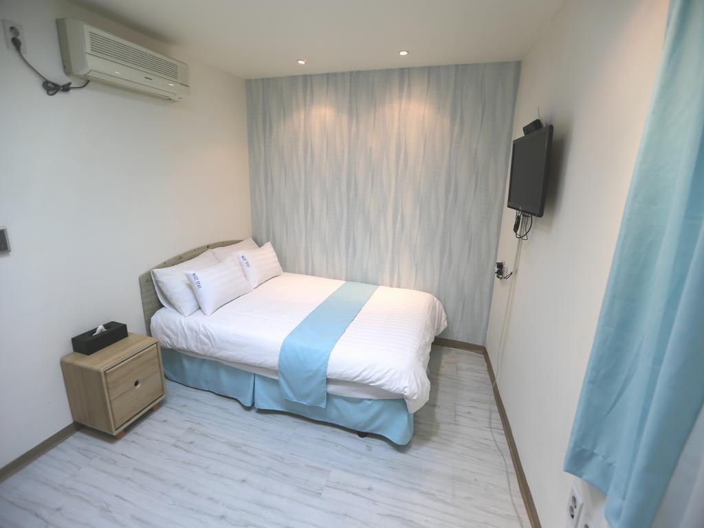 Must Stay Hotel Myeongdong Seoul Exteriör bild