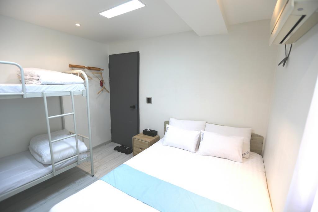 Must Stay Hotel Myeongdong Seoul Exteriör bild